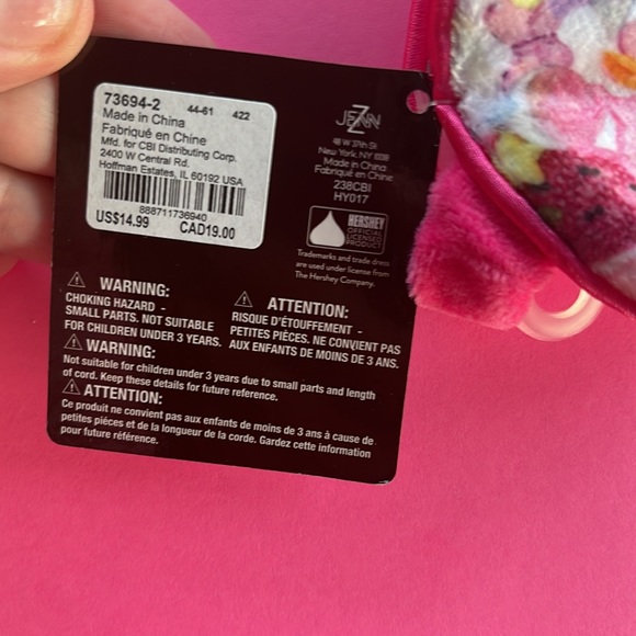 Hershey Soft Sleeping Eye Mask Candy Theme NWT - Picture 3 of 5